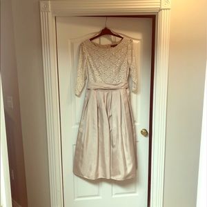Stunning formal Mother of the Bride dress!